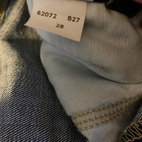 7 for all mankind jean shorts - Picture 5 of 5